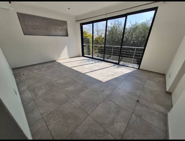 3 BEDROOM DUPLEX FOR SALE IN RIVONIA